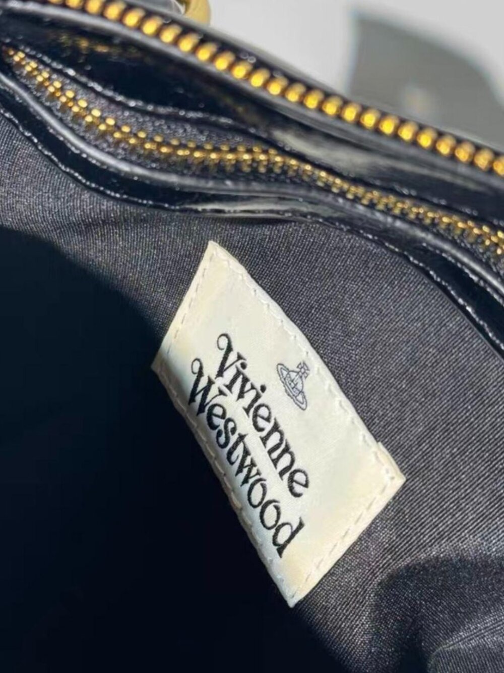 Vivienne Westwood Luxury Black Orb Bag Vintage Style Handbag Excellent Condition - Picture 4 of 4